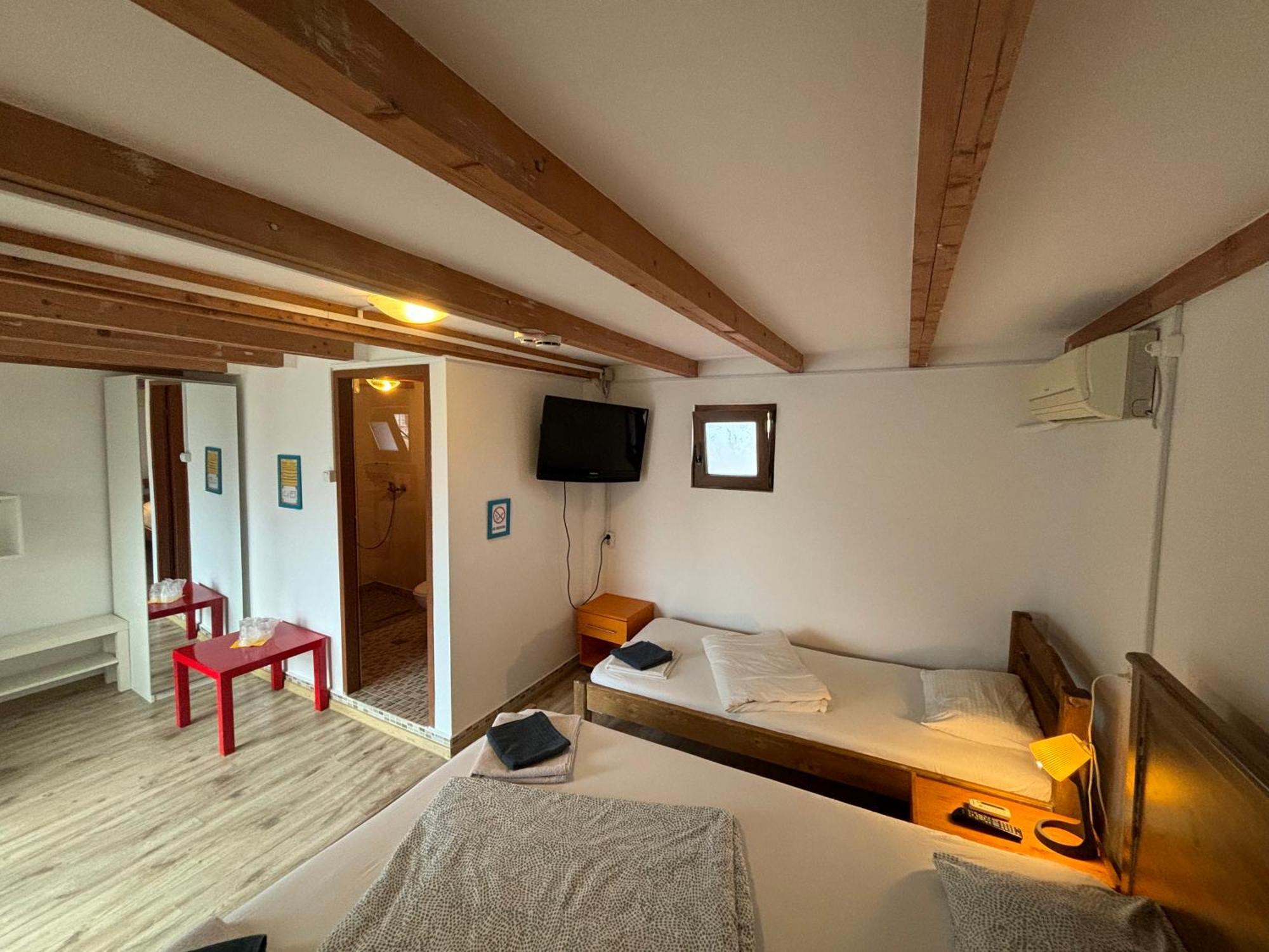 Bazart Vama Veche Hostel Luaran gambar
